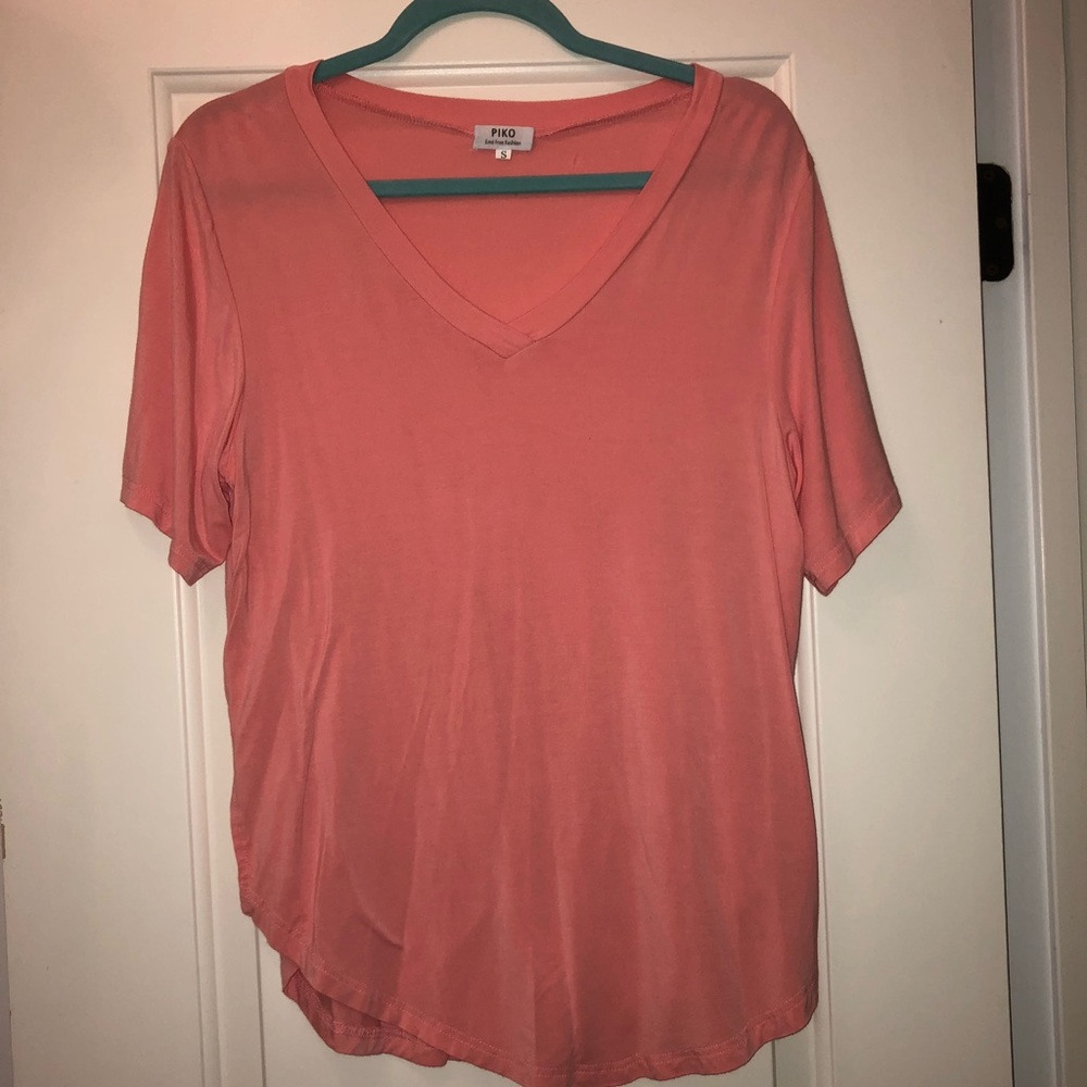 V-Neck Short Sleeve Piko Shirt